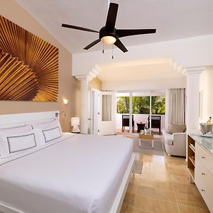 The Level Master Suite Beachside